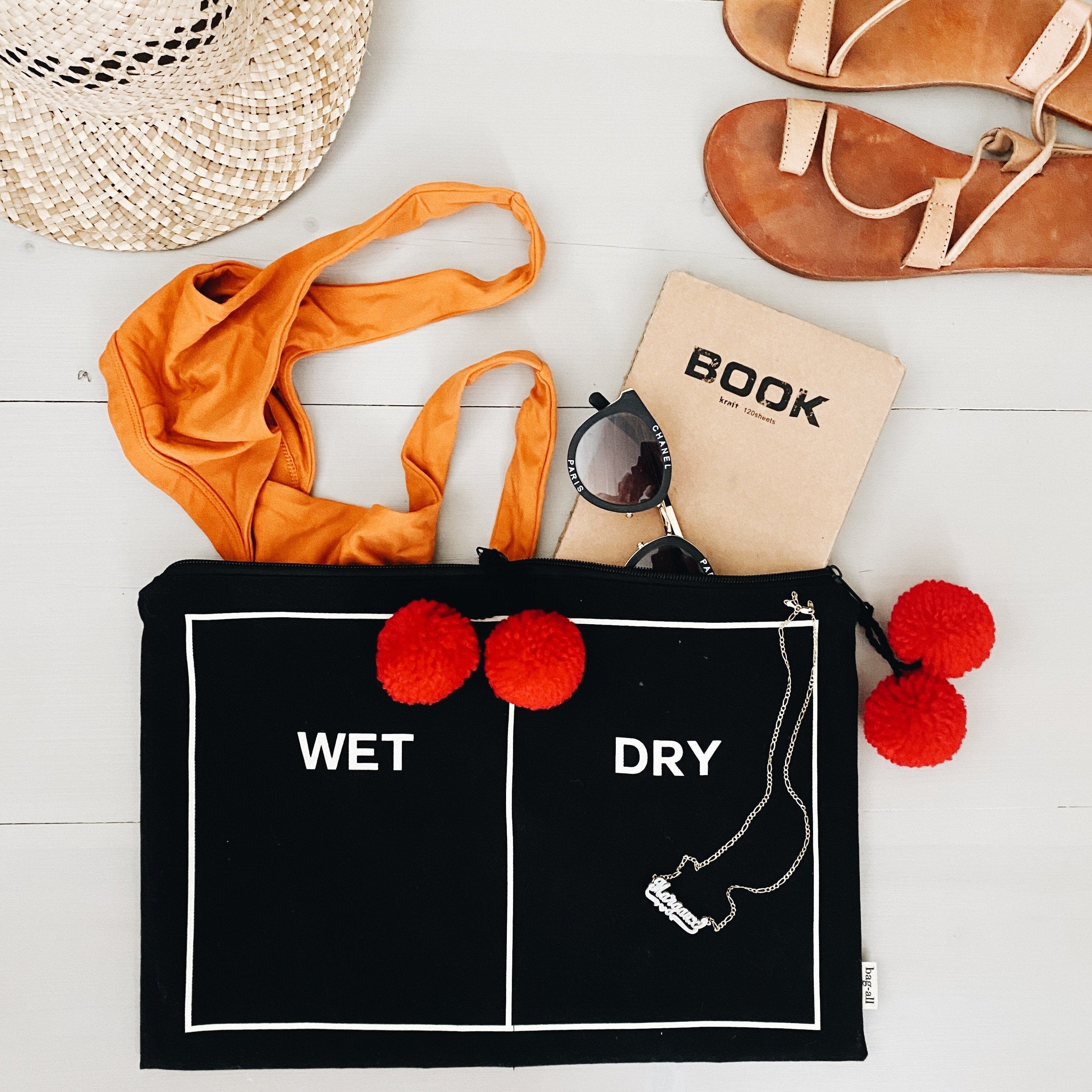 Summer Beach Essentials: How the Wet/Dry Pouch Beach Keeps Your Day Organized