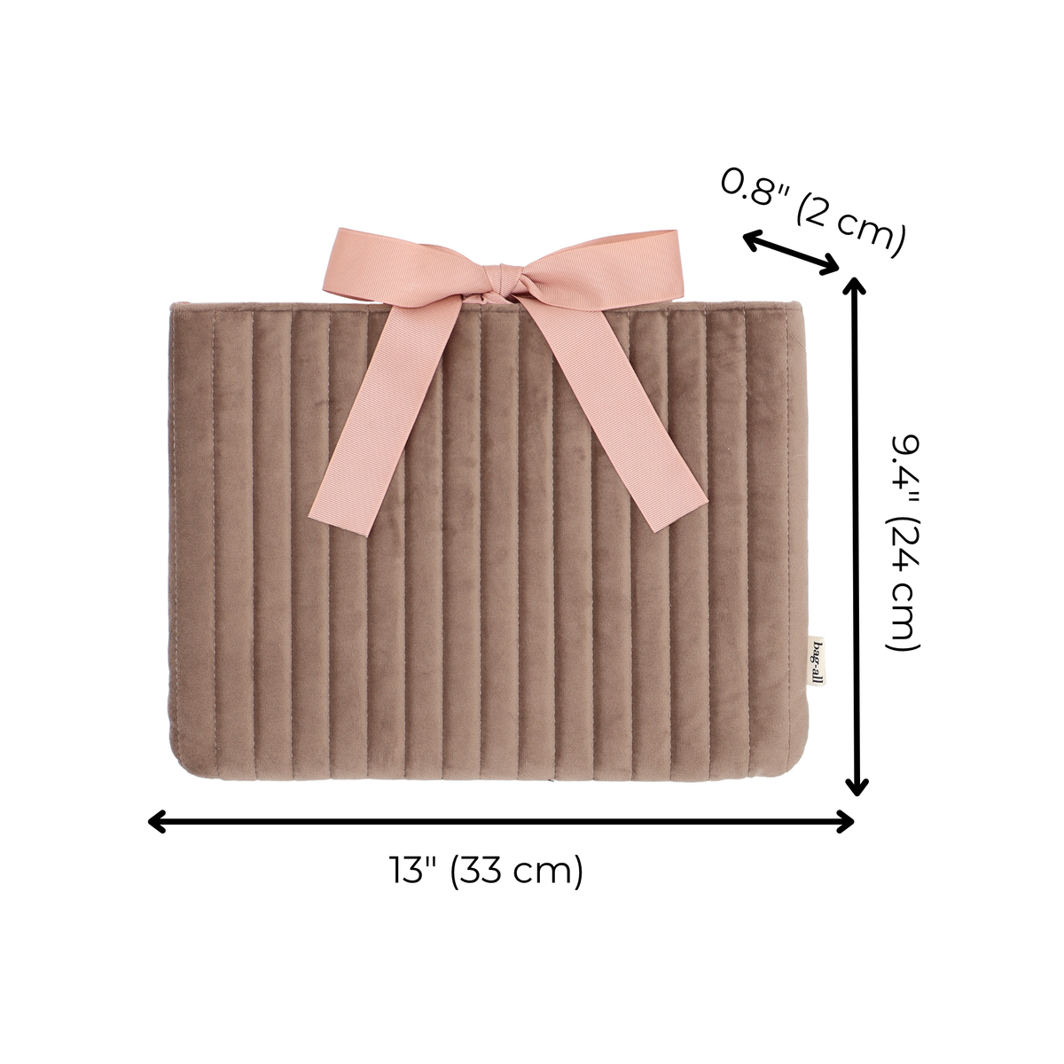 Measurement diagram of Laptop Sleeve 13" – Velvet – Latte Taupe by Bag-all showing 13 x 9.4 x 0.8 in