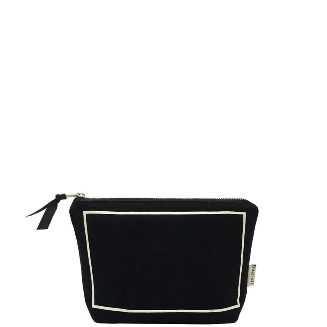 My Makeup Pouch Blank, Coated Lining – Black by Bag-all, Paris-designed travel organization brand for frequent travelers.