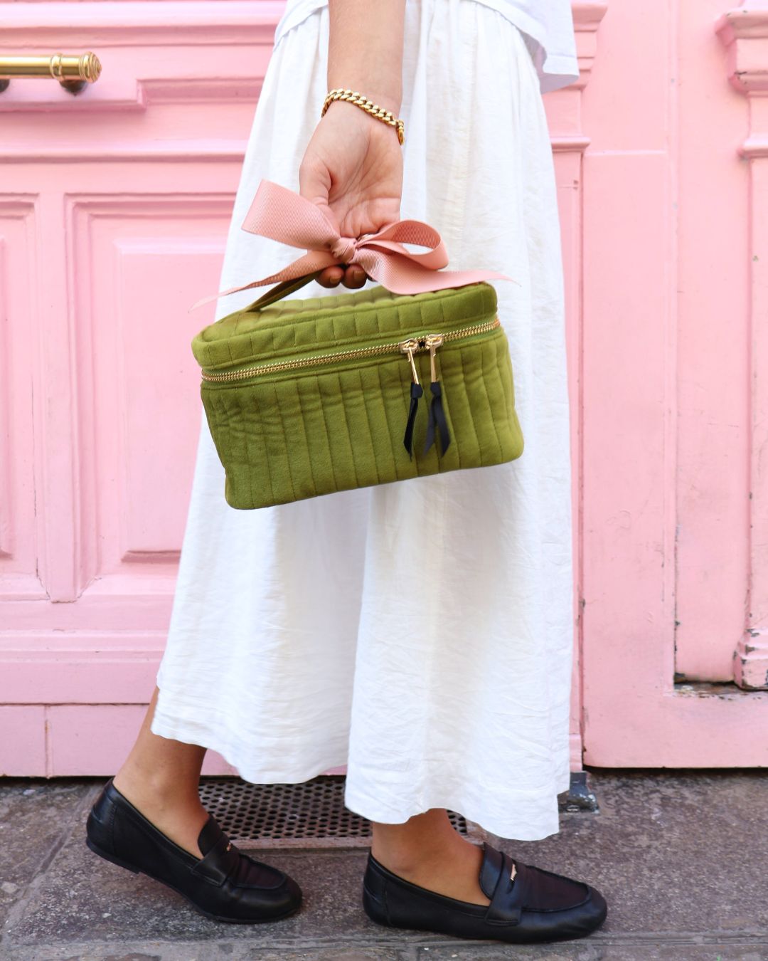 The Makeup Box That Completes Your Fall Aesthetic