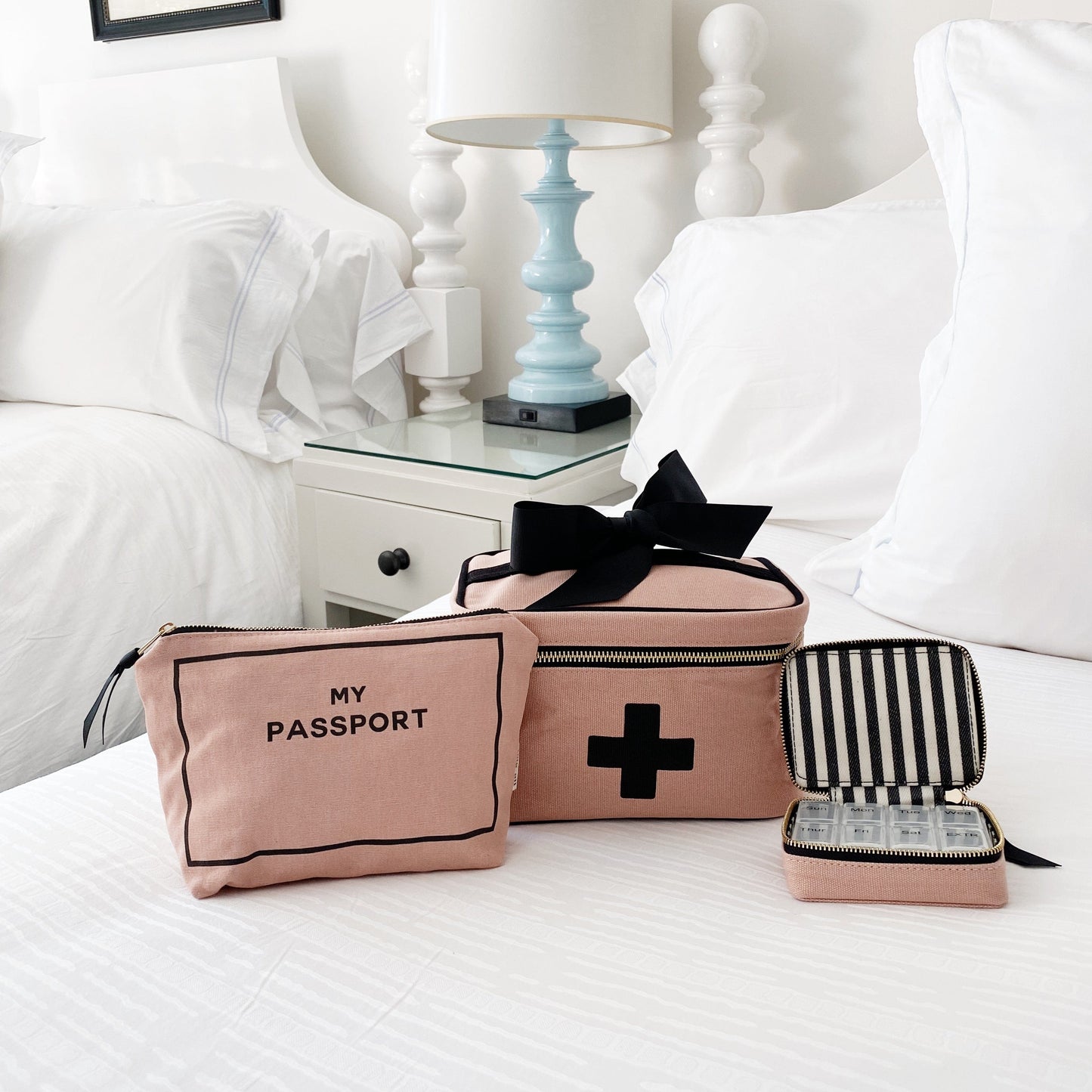 
                                      
                                        First Aid Travel Gift Set Deal 3-Pack, Pink | Bag-all
                                      
                                    