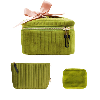 The Glow & Go Deal Gift Set, 3-Pack Makeup & Jewelry – Eco Velvet – Green