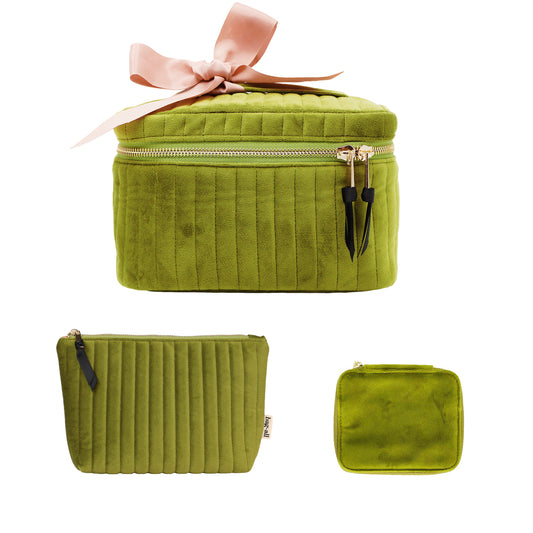 The Glow & Go Deal Gift Set, 3-Pack Makeup & Jewelry – Eco Velvet – Green
