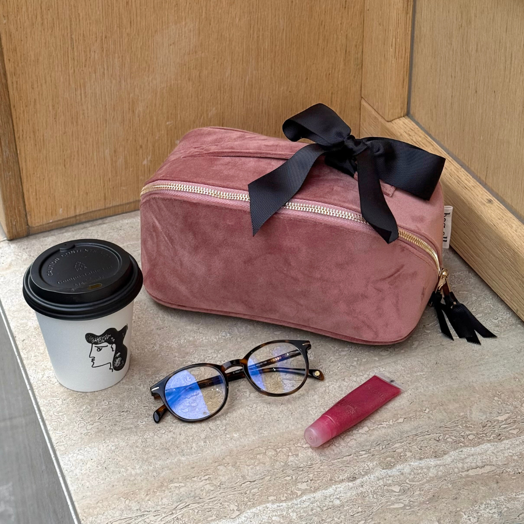 Accordion Box Makeup & Toiletry – Eco Velvet – Blush Pink by Bag-all blush velvet travel organizer with black bow