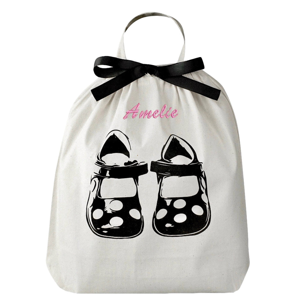 Children shoe bag with "Amelia" monogrammed on the top. 