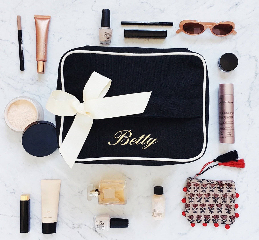 
                                      
                                        Monogrammed Black Cosmetic Case in cotton, My Makeup. 
                                      
                                    
