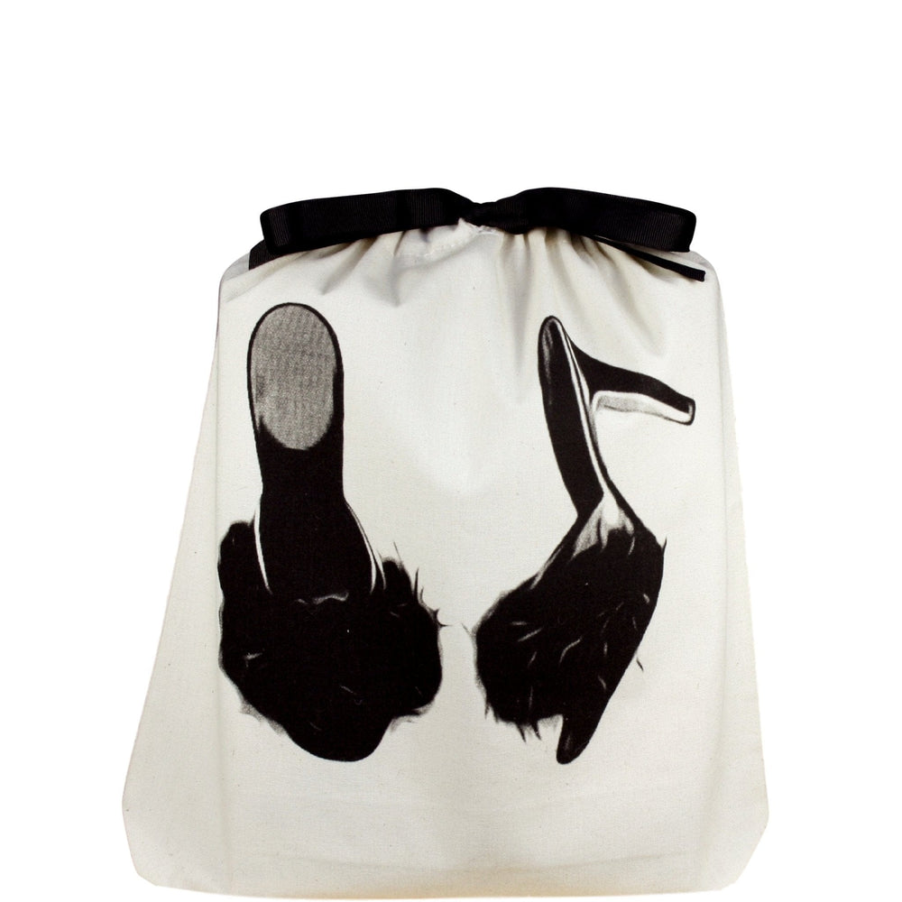 
                                      
                                        Shoe bag with feather slippers printed on the front of the bag. 
                                      
                                    