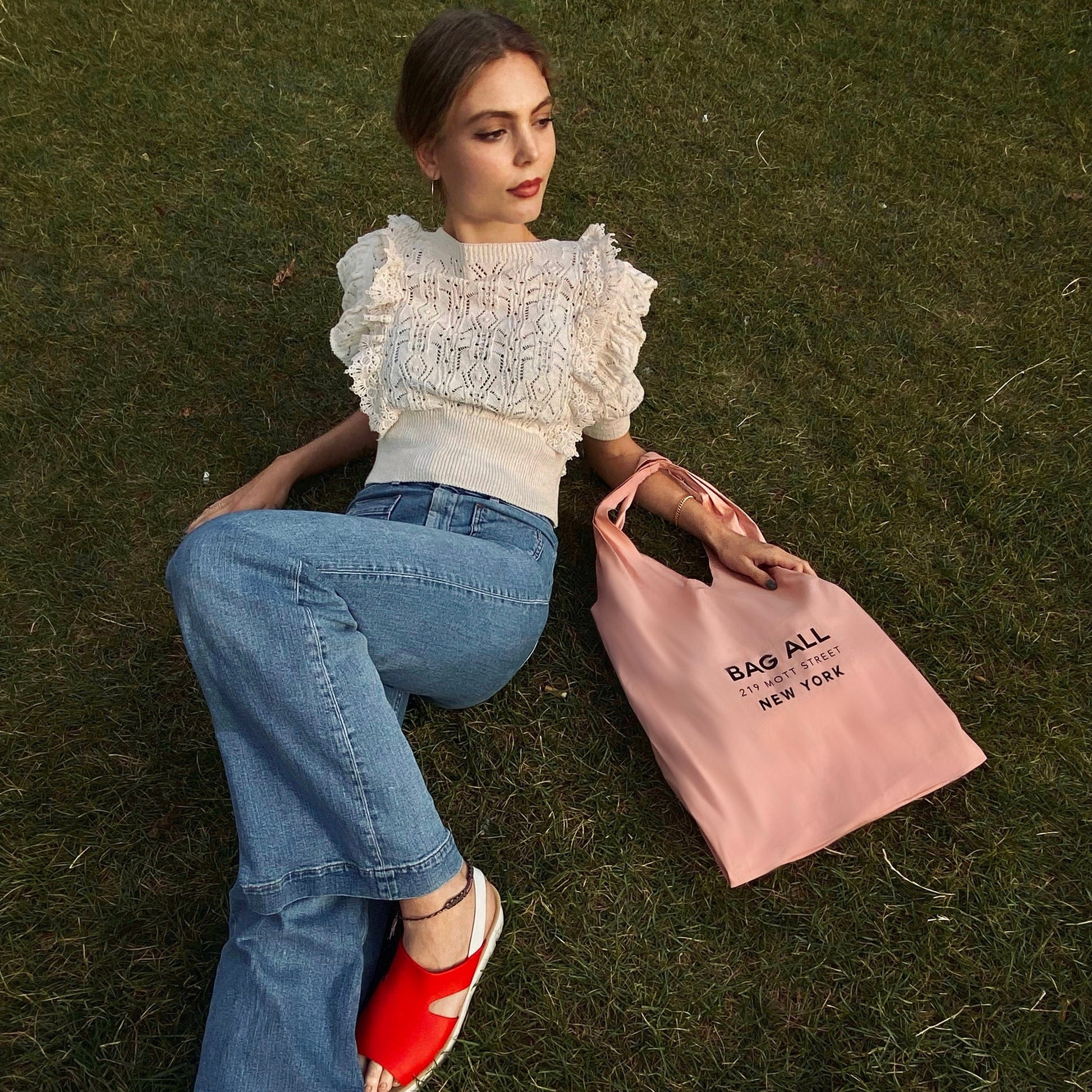 Bag-all New York Tote Bag Large in Pink/Blush: Stylish eco-friendly cotton canvas shoulder bag with spacious interior and long handles, perfect for sustainable everyday use