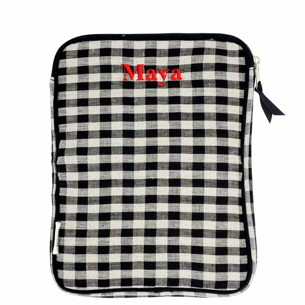 
                                      
                                        Monogrammed iPad case for your tablet
                                      
                                    